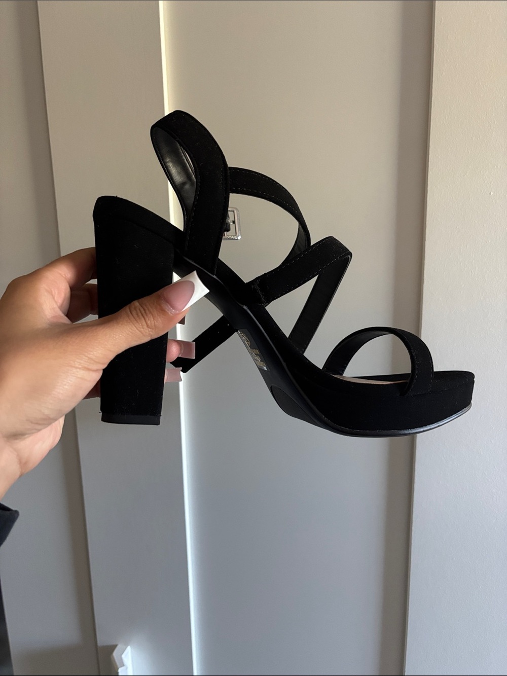 Delicious Black Strappy Block Heels - Picture 3 of 4